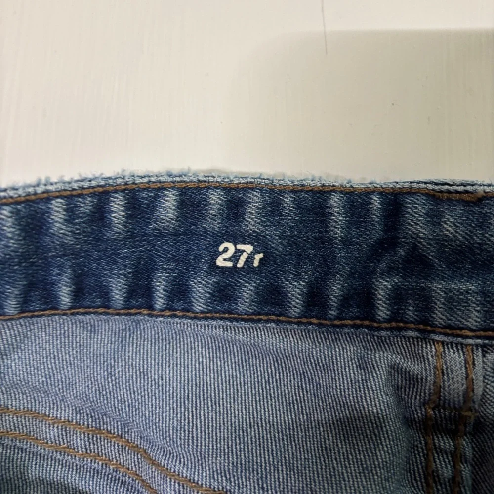 Gap 1969 Women’s Size 27 Regular Bootcut Jeans Medium Wash Stretch Denim Classic - Picture 8 of 14